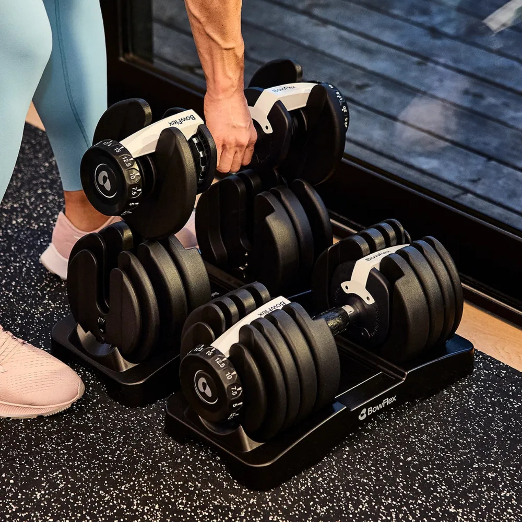 Nastavitelné jednoruční činky BowFlex DB52-21 - interiér